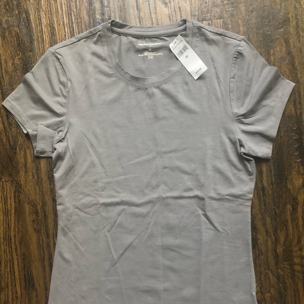 Banana Republic Tee